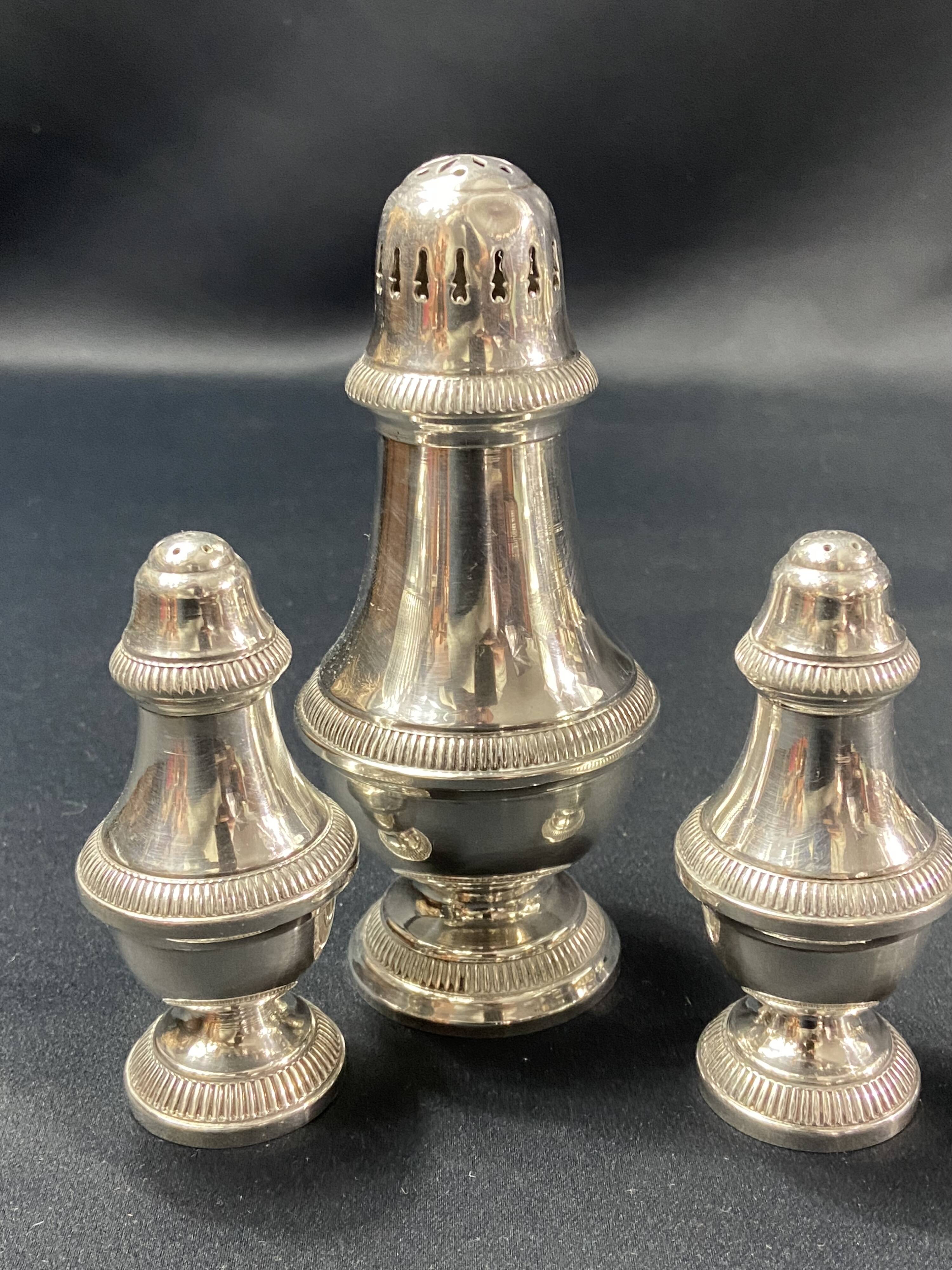 Sugar shaker salt pepper shaker silver metal Louis XVI