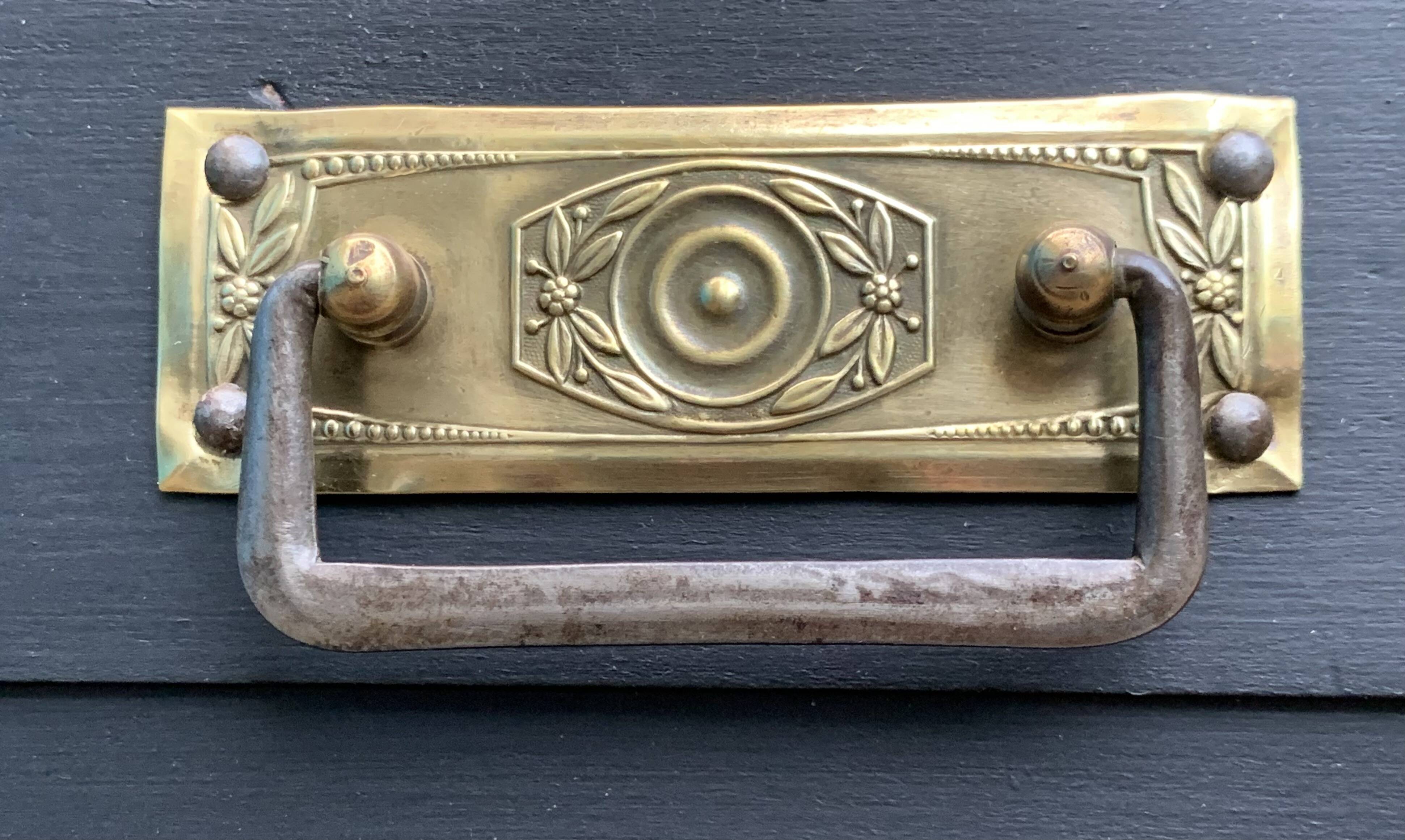 Parisian glazed hotel wardrobe 1930