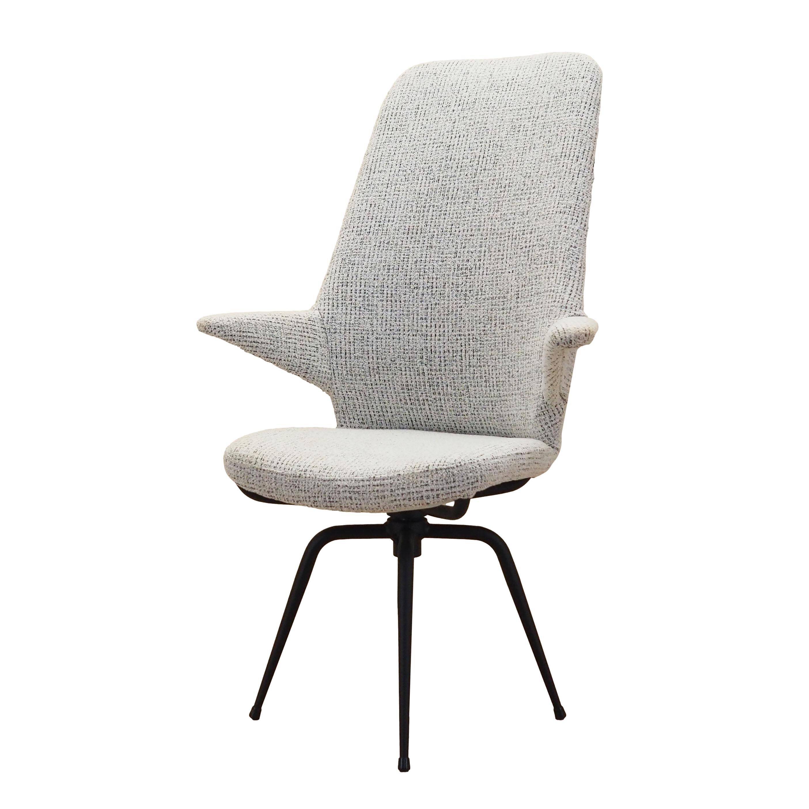 Swivel armchair, Italian design, 1970s, production: Italy