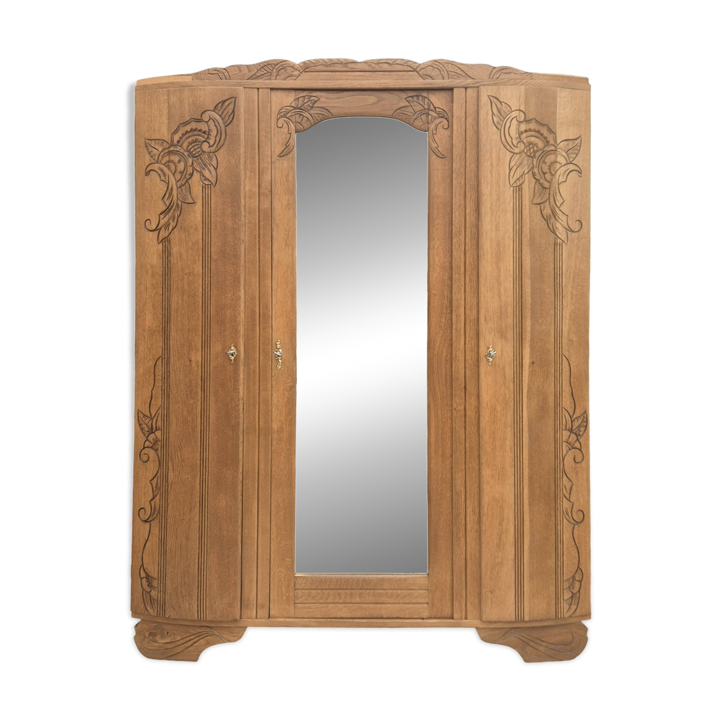 Art Deco cabinet