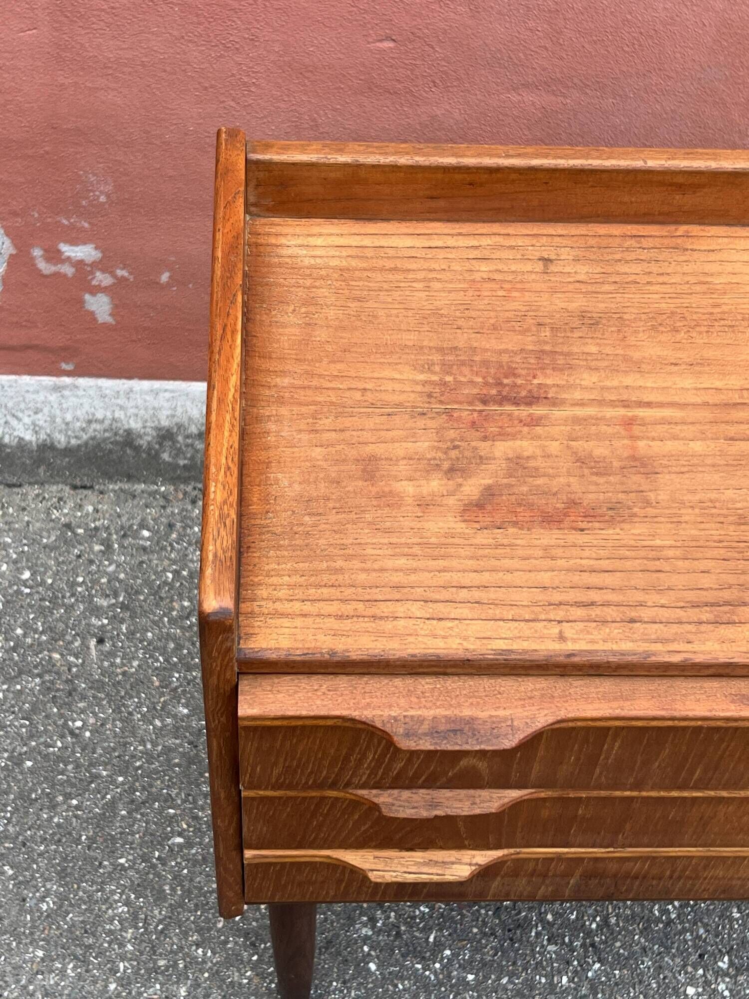 Danish vintage teak chest of drawers / nightstand, Mid century modern 1960