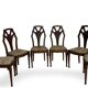 Ensemble de 6 chaises de salle à manger en noyer sculpté Art Déco, années 1920/1930