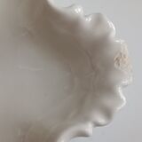 Porcelain pouch tray