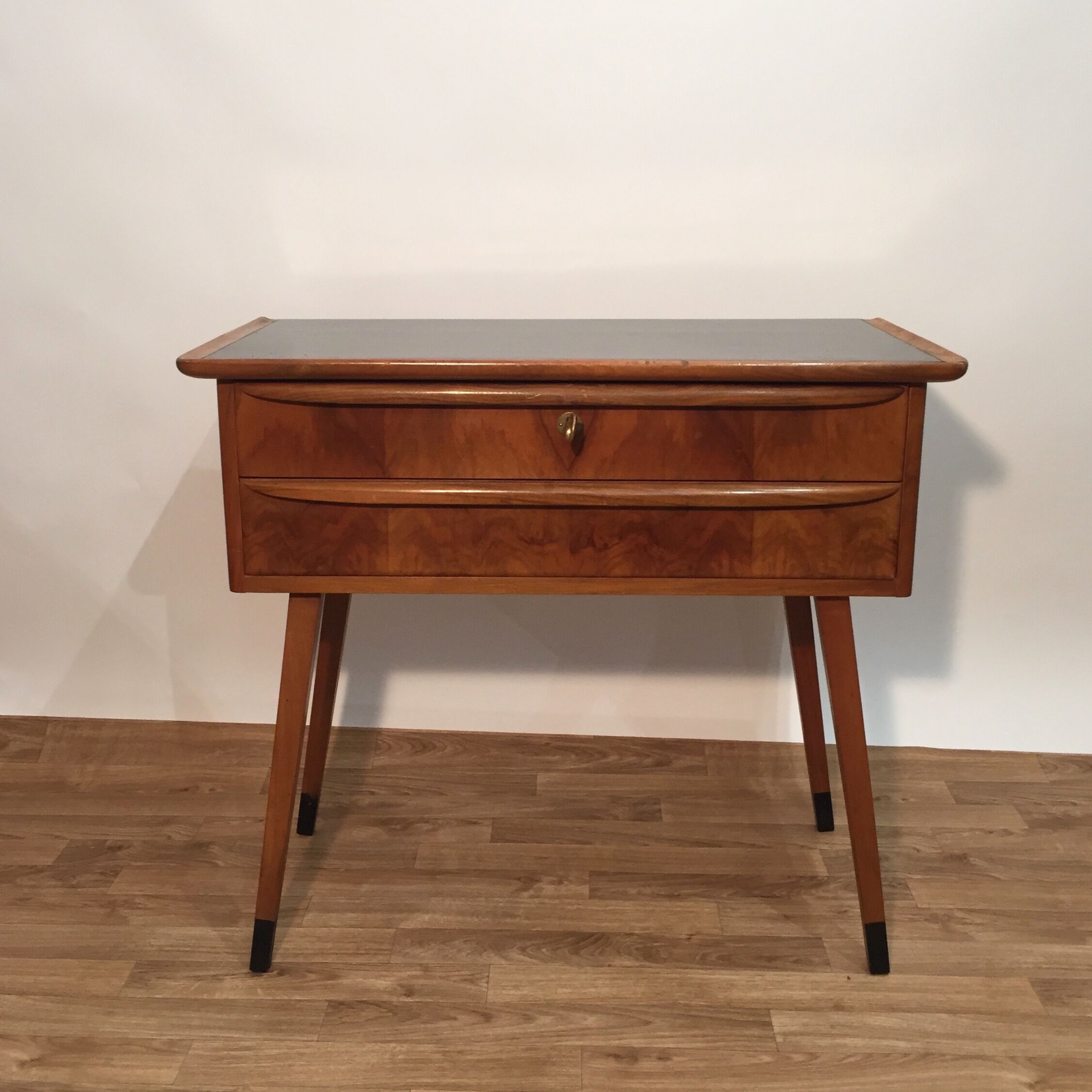 Console 60s