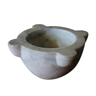 White marble mortar