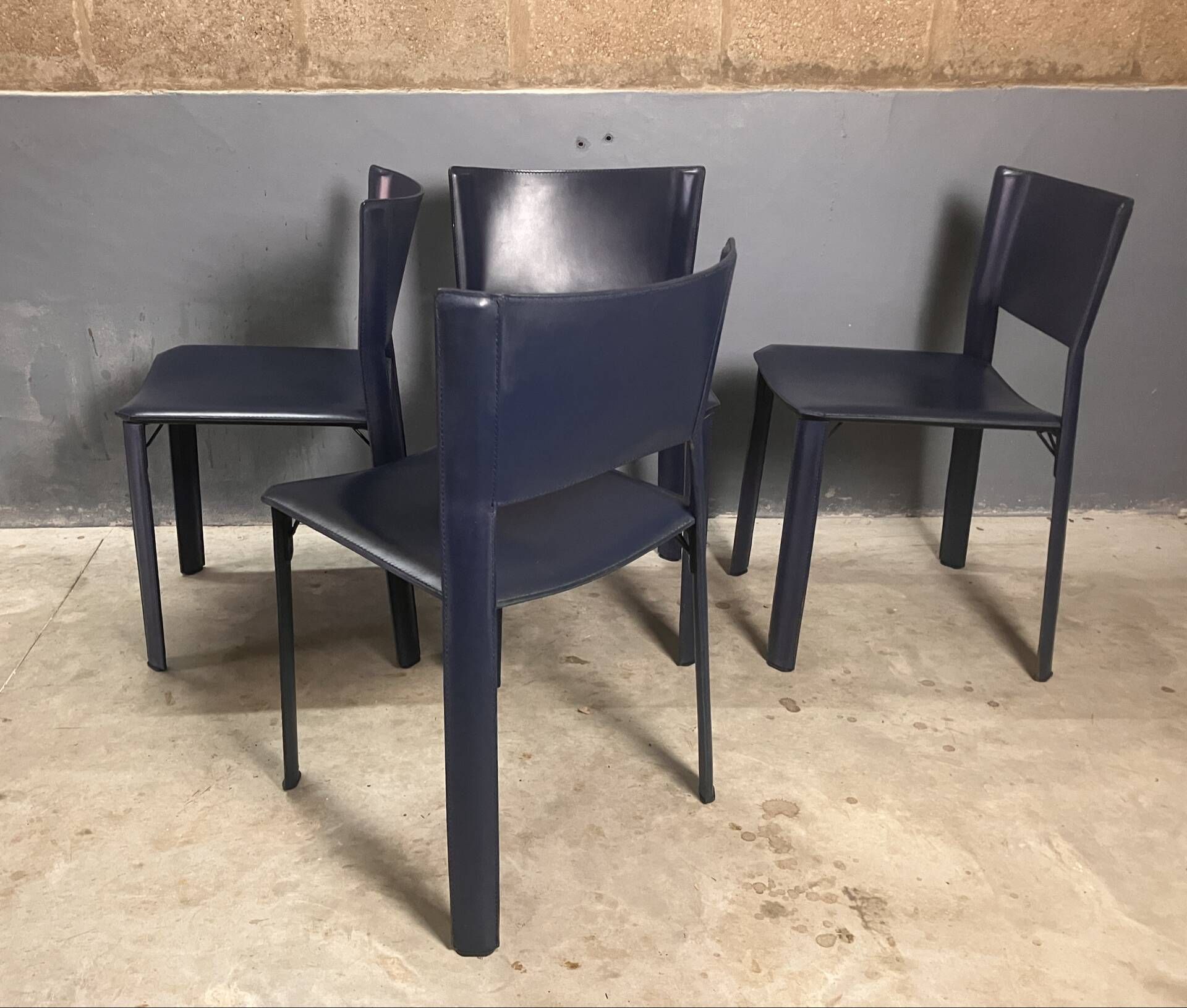 Fasem S91 chairs leather Giancarlo Vegni