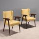 Paire de fauteuils des années 1960