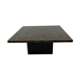 Table basse en granit années 1980