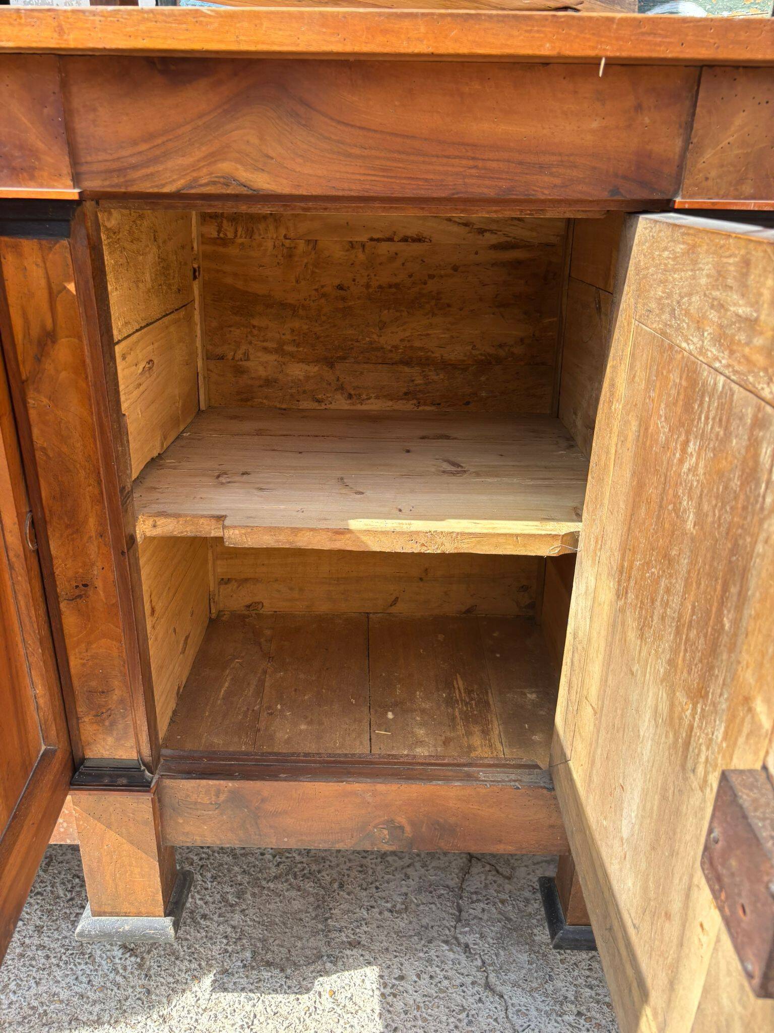 6-door solid walnut buffet from the Directoire period