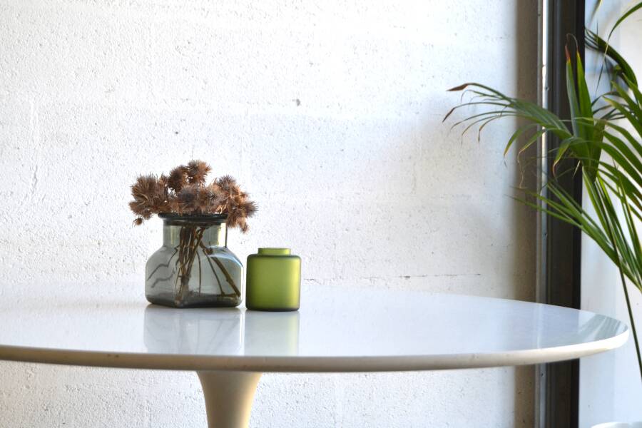 Table "Tulip" by Maurice Burke for Arkana