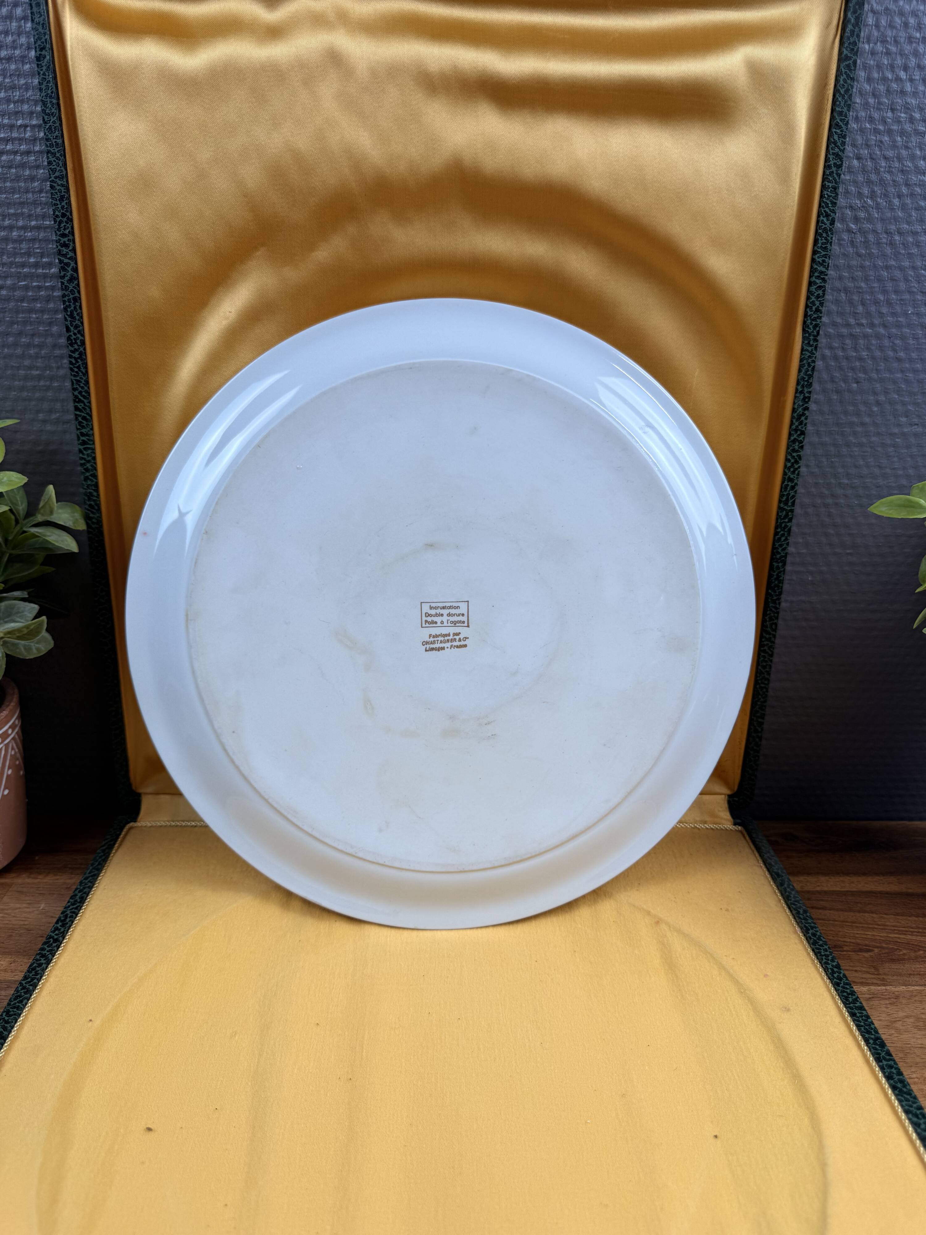 Limoges plate Chastagner & Cie – double gilding – with box