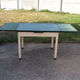 1950s kitchen table