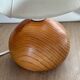 Lampe boule vintage en bois, abat-jour en tissu, années 80