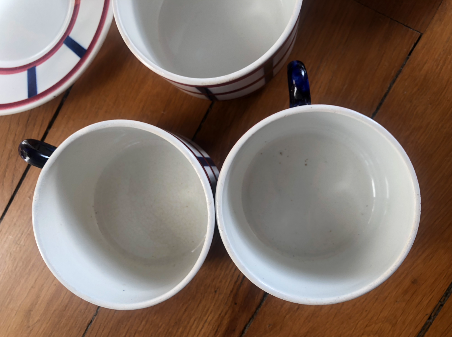 Set 8 plates and 3 cups HBCM Montereau Béarn