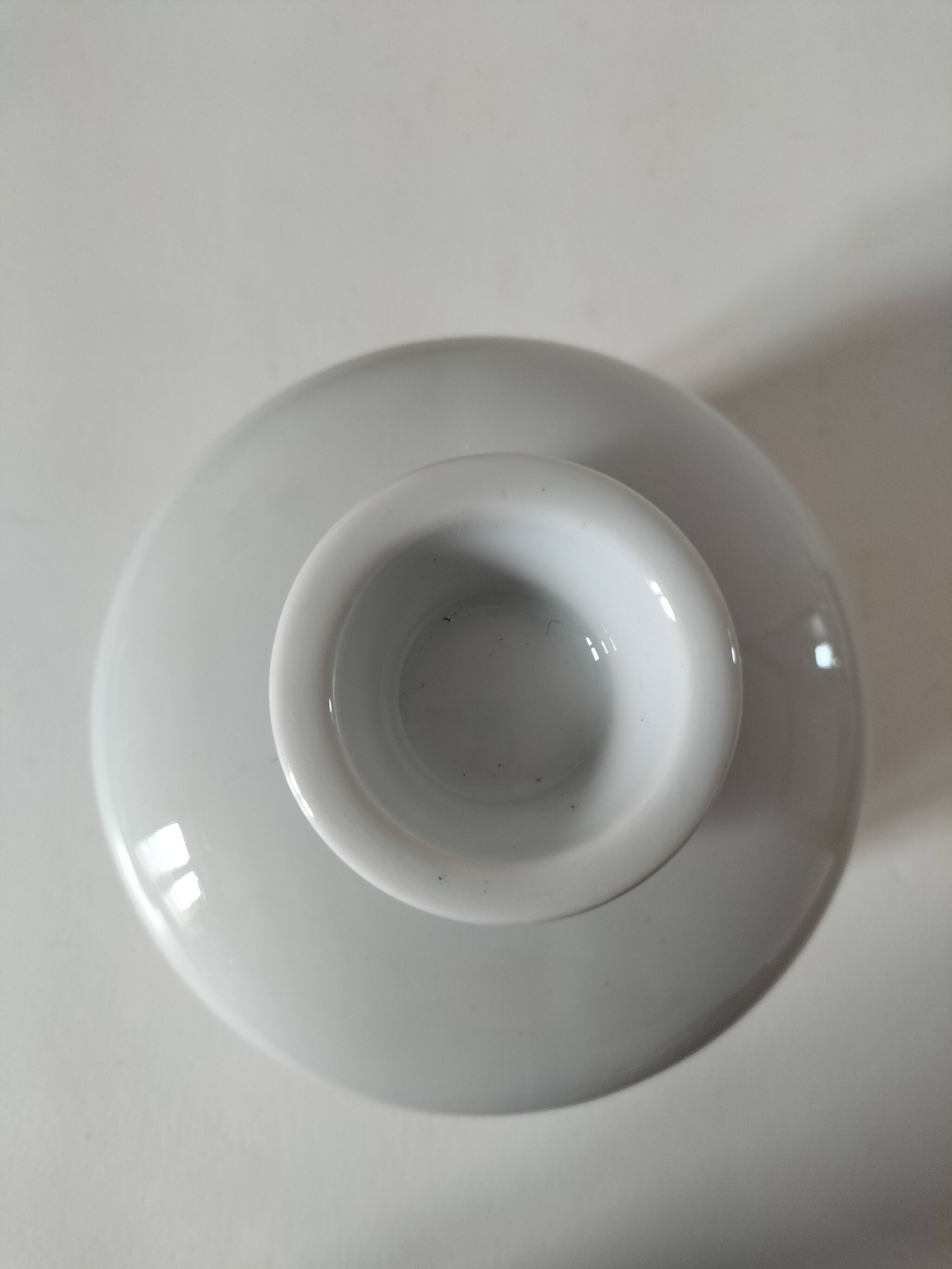 Vintage water butter dish in white porcelain - sleek design