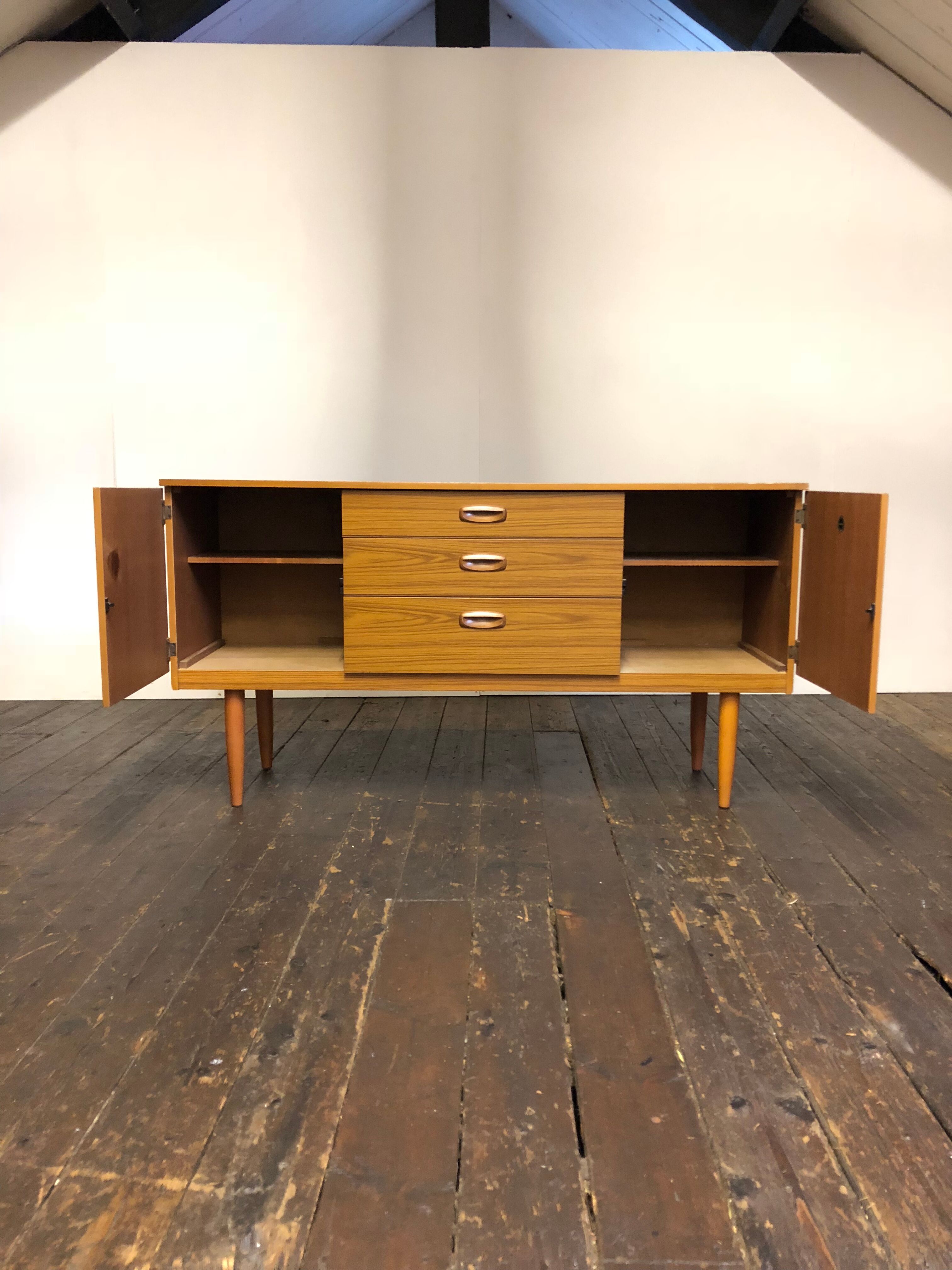 Vtg Mid Century Sideboard Danish Scandinavian Design Retro 70s Teak Drawers
