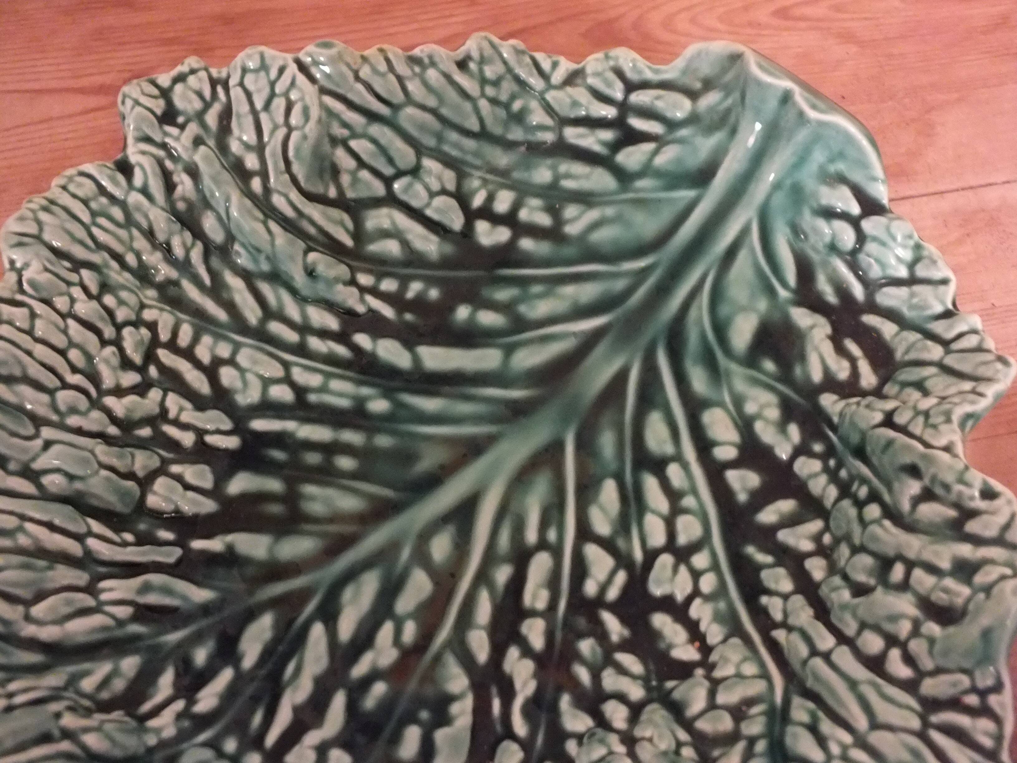 Duo dish dish in Sarreguemines cabbage leaf slip