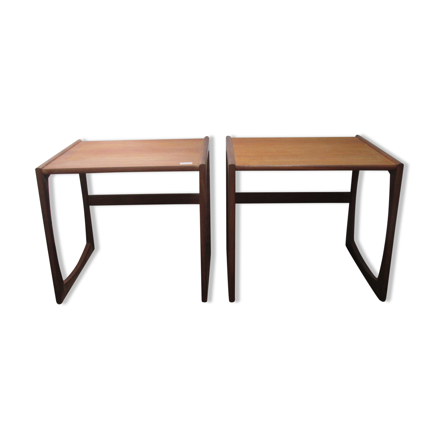 Paire de tables