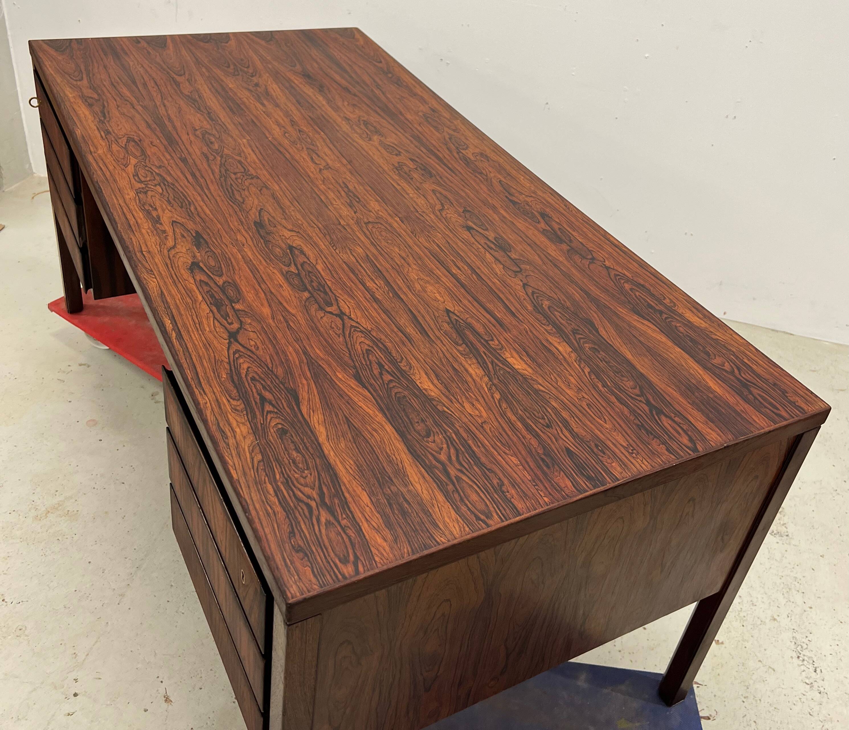Gunni Omann Model 77 Rosewood Desk, 1960s.