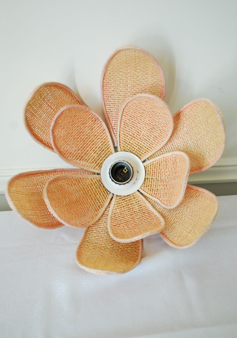 Flower rattan pendant light