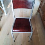 Chaise écolier relookée