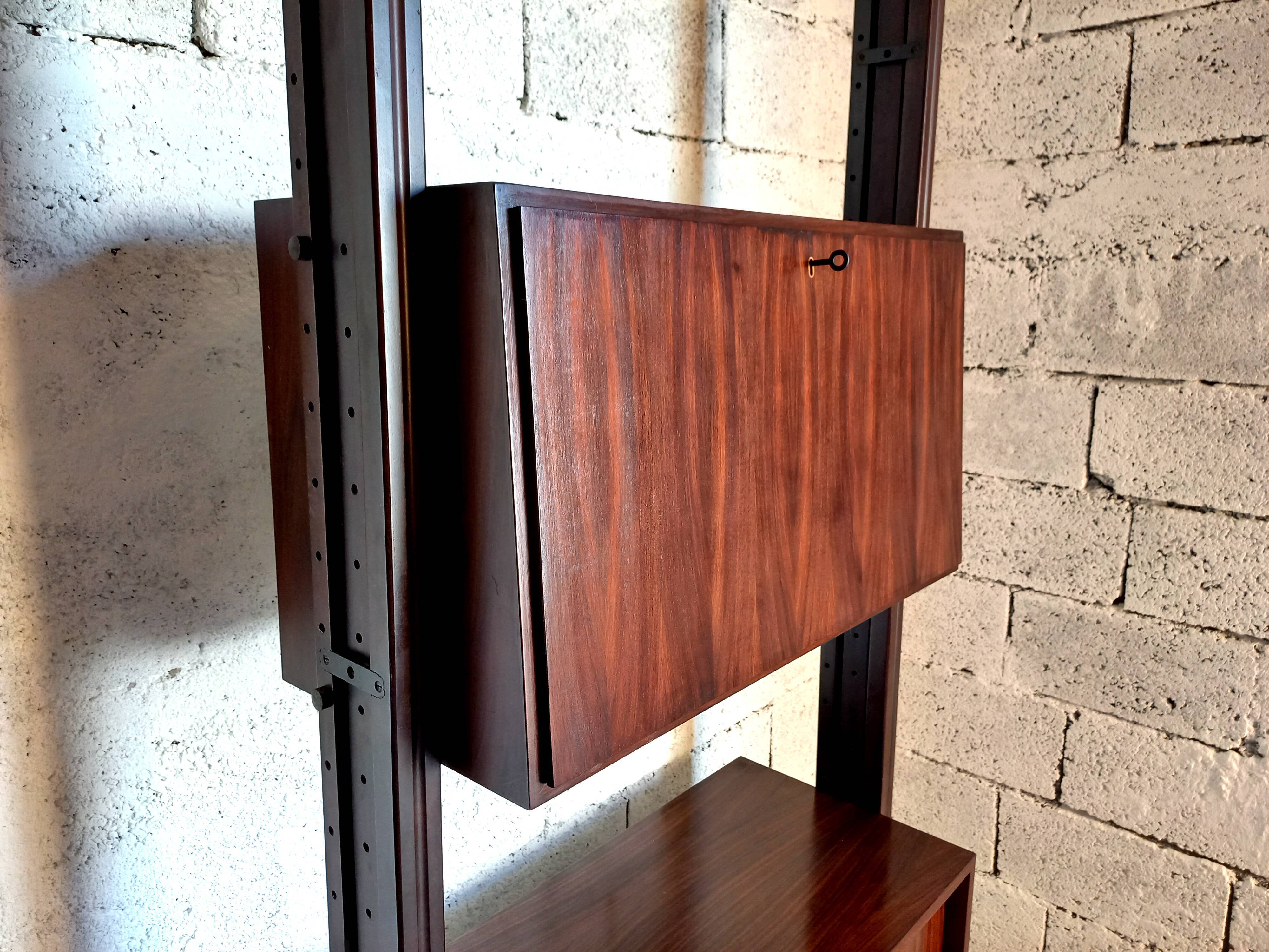 Modular bookcase in rosewood 60s
