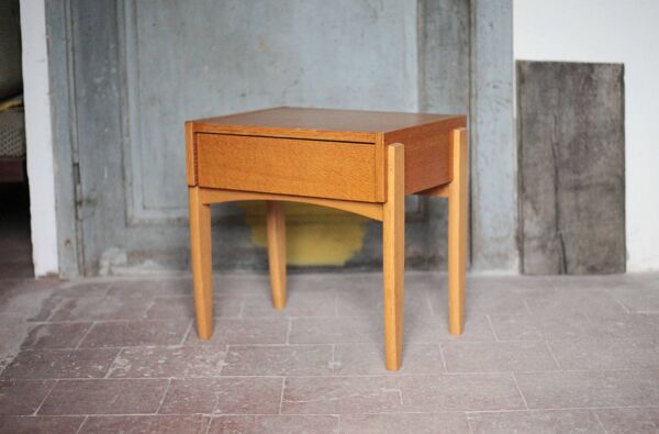 Table de nuit bois vintage, table de chevet, bout de canapé, moderniste