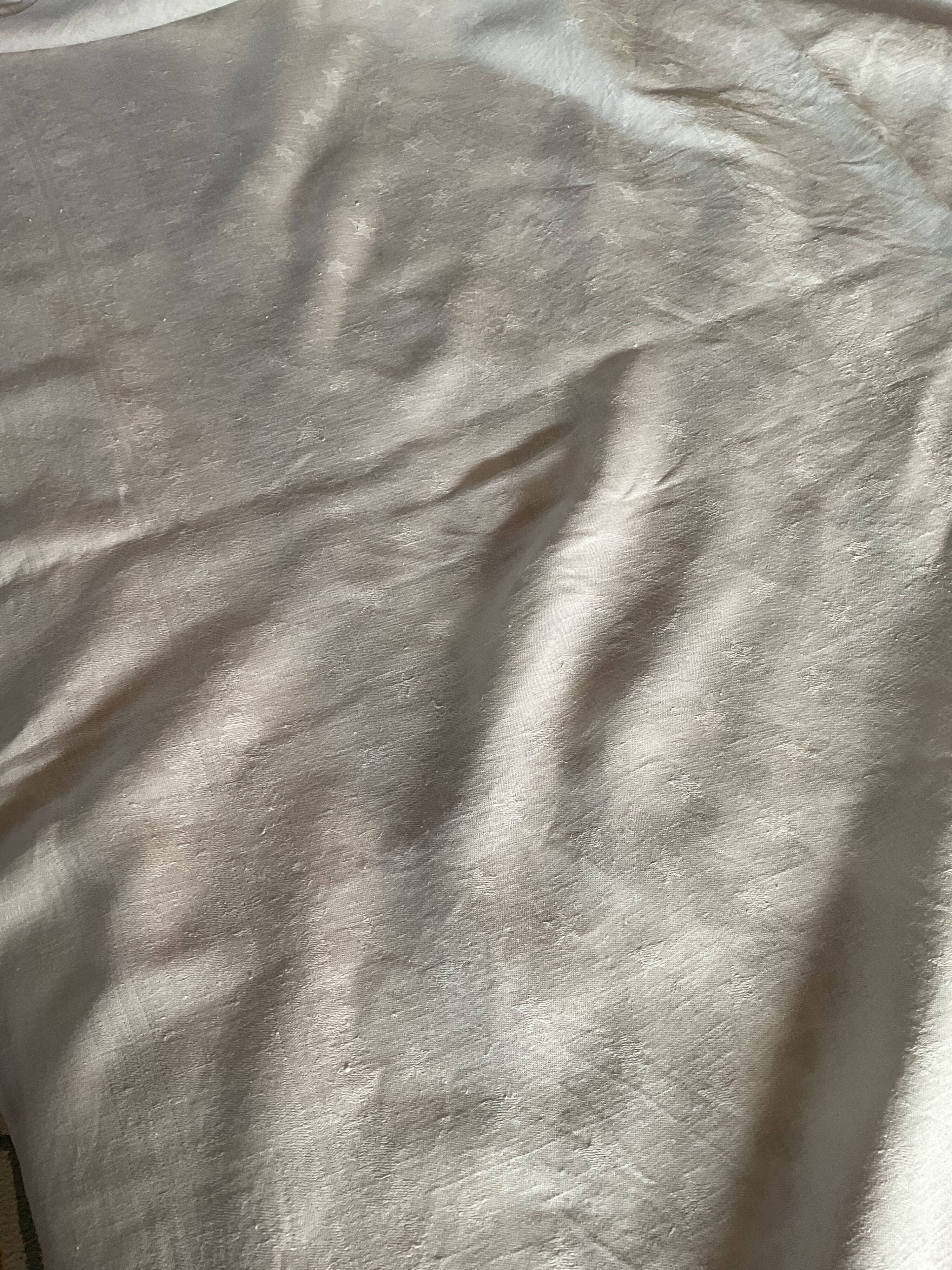 Nappe tissus damassé, Brodé MP