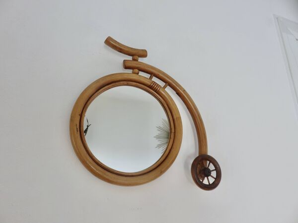 Miroir ''vélo'' en rotin et bambou, 1960-1970