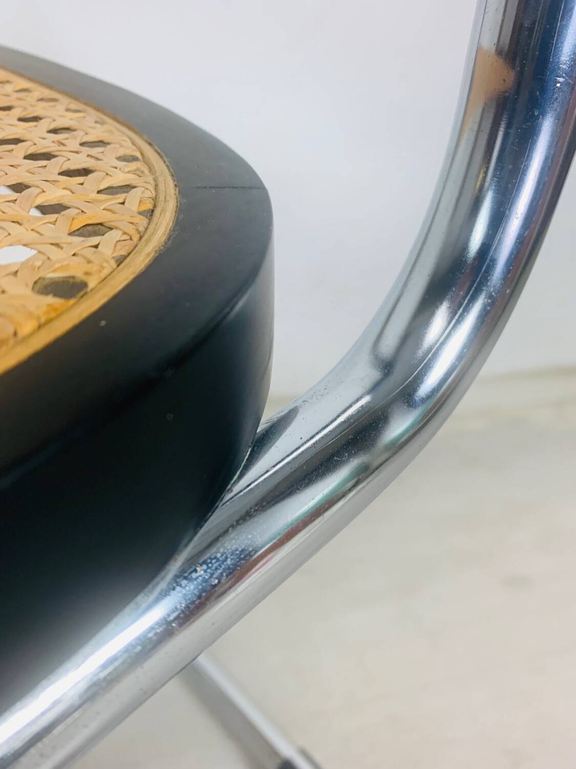 Cesca b32 chair by Marcel Breuer