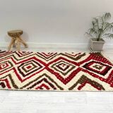Handmade moroccan berber carpet 255 x 138 cm