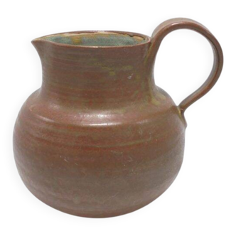 Stoneware jug