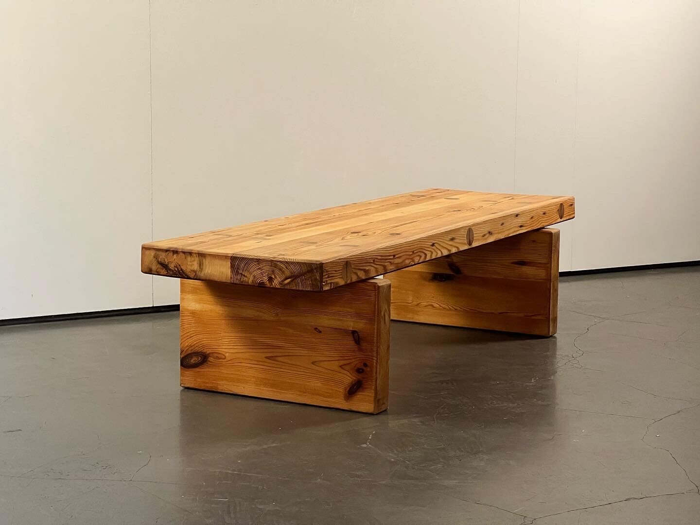 Roland Wilhelmson's pine coffee table / bench