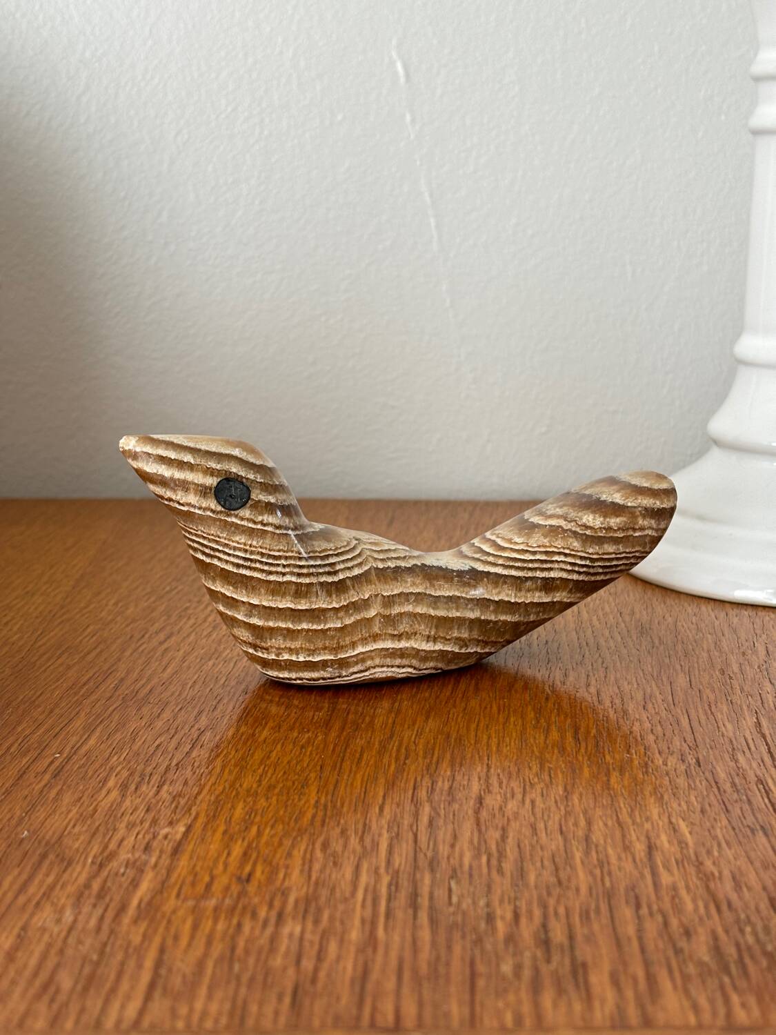 Onyx paperweight bird