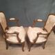 Paire de fauteuils tapissés de style Louis XV