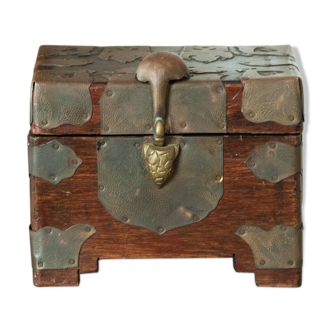 Egyptian-style wooden - copper-style box