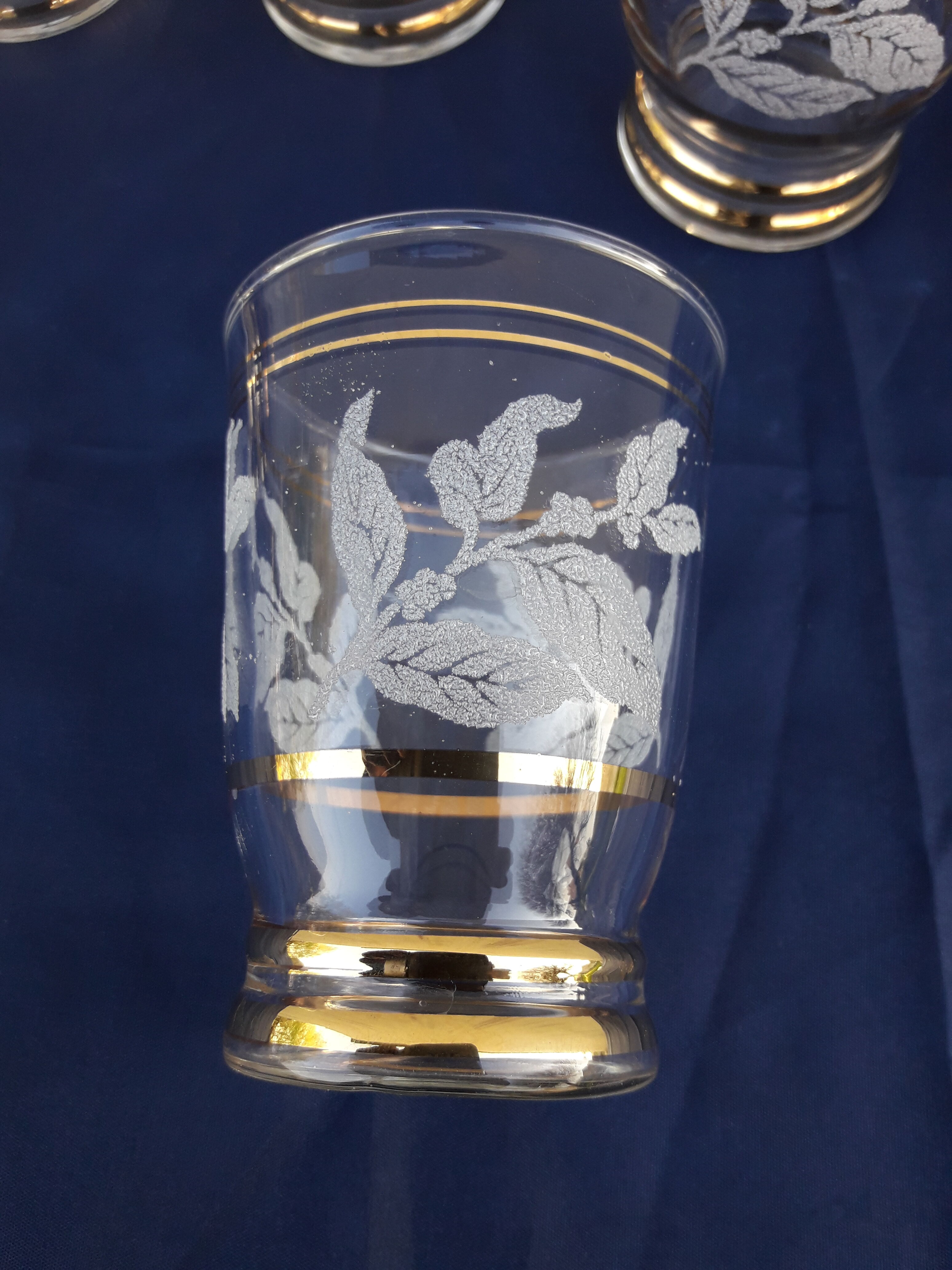 9 granite glasses and golden eder glasses H 9 cm