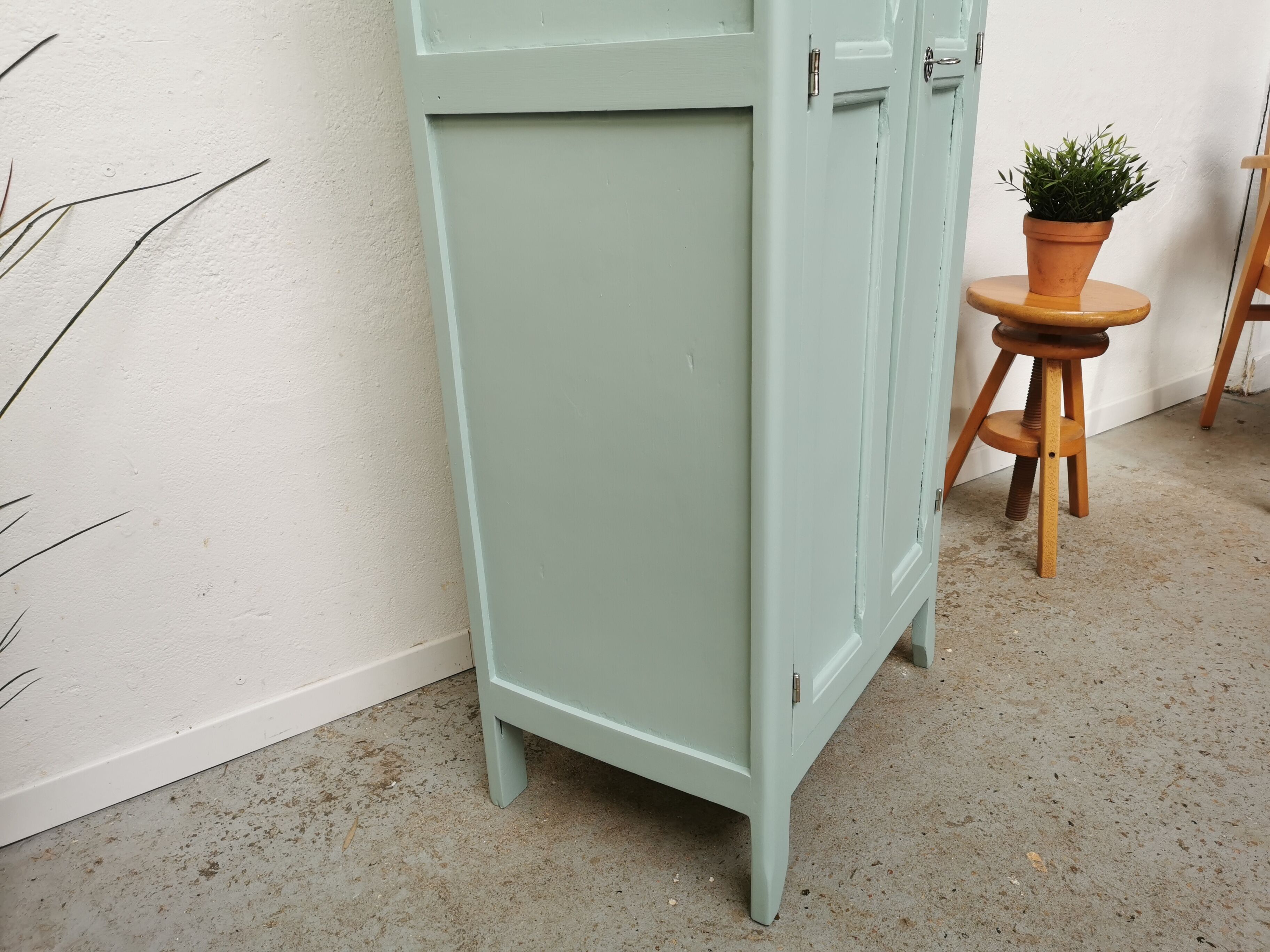 Vintage Parisian wardrobe