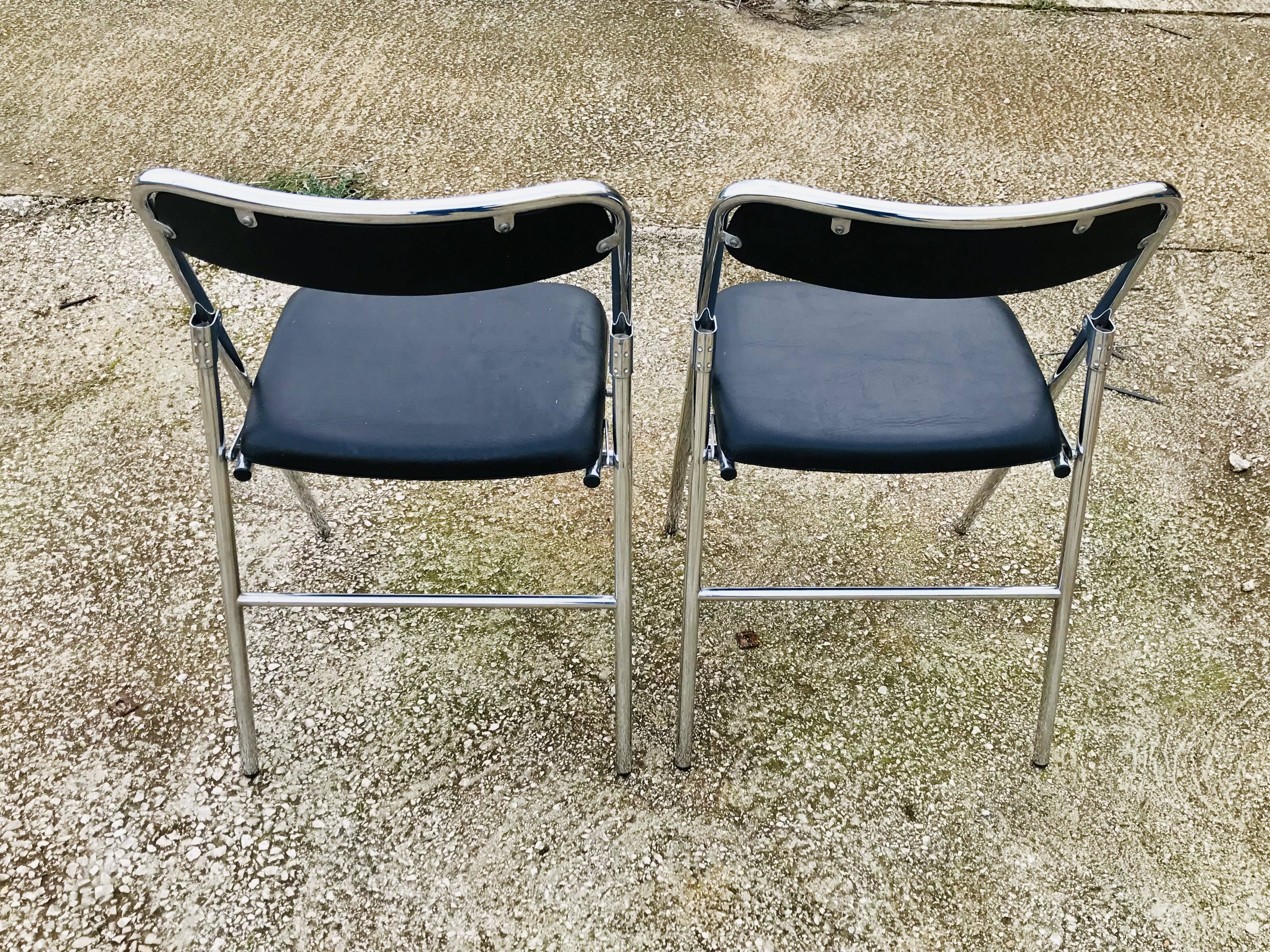 70s TBE folding chairs