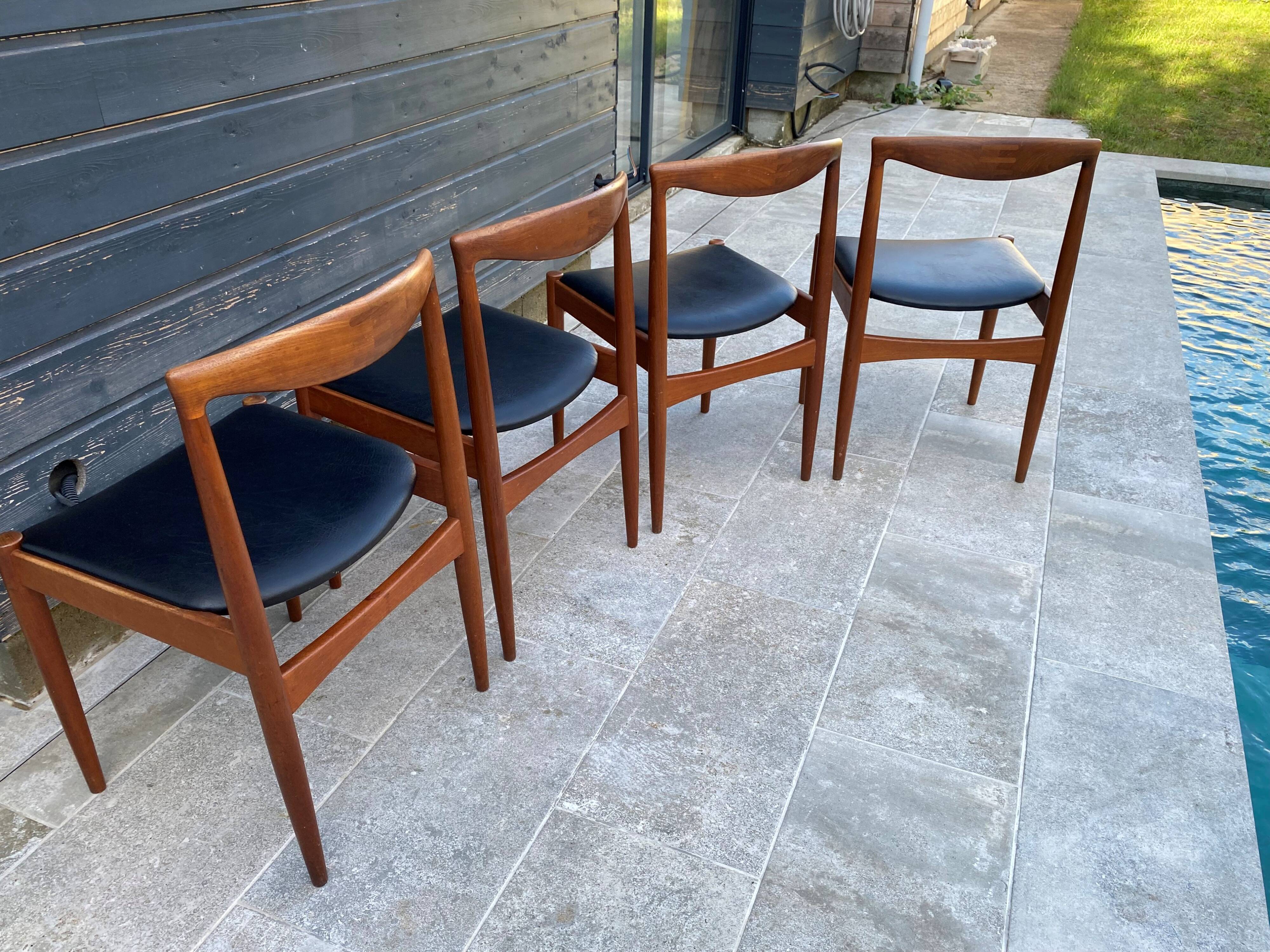Set of 4 Scandinavian chairs by Johannes Andersen, Vamo Sonderborg, teak and imitation leather, 1960