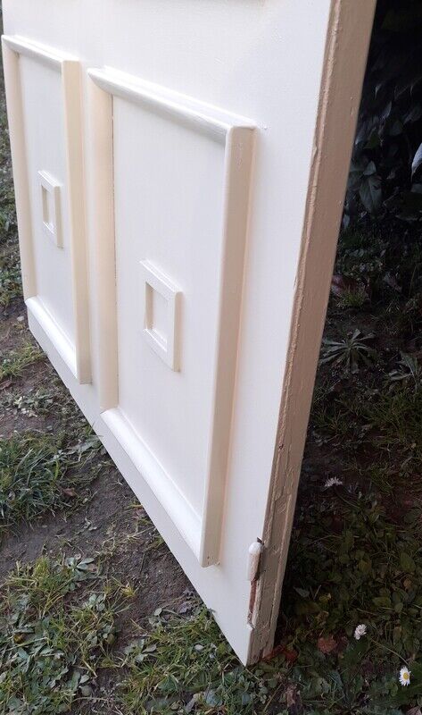 Door 231,5x94,5cm of communication formerly landing