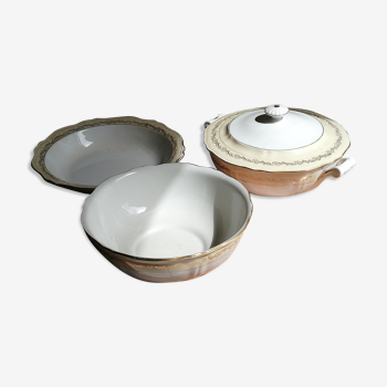 Souptureen and serving dish