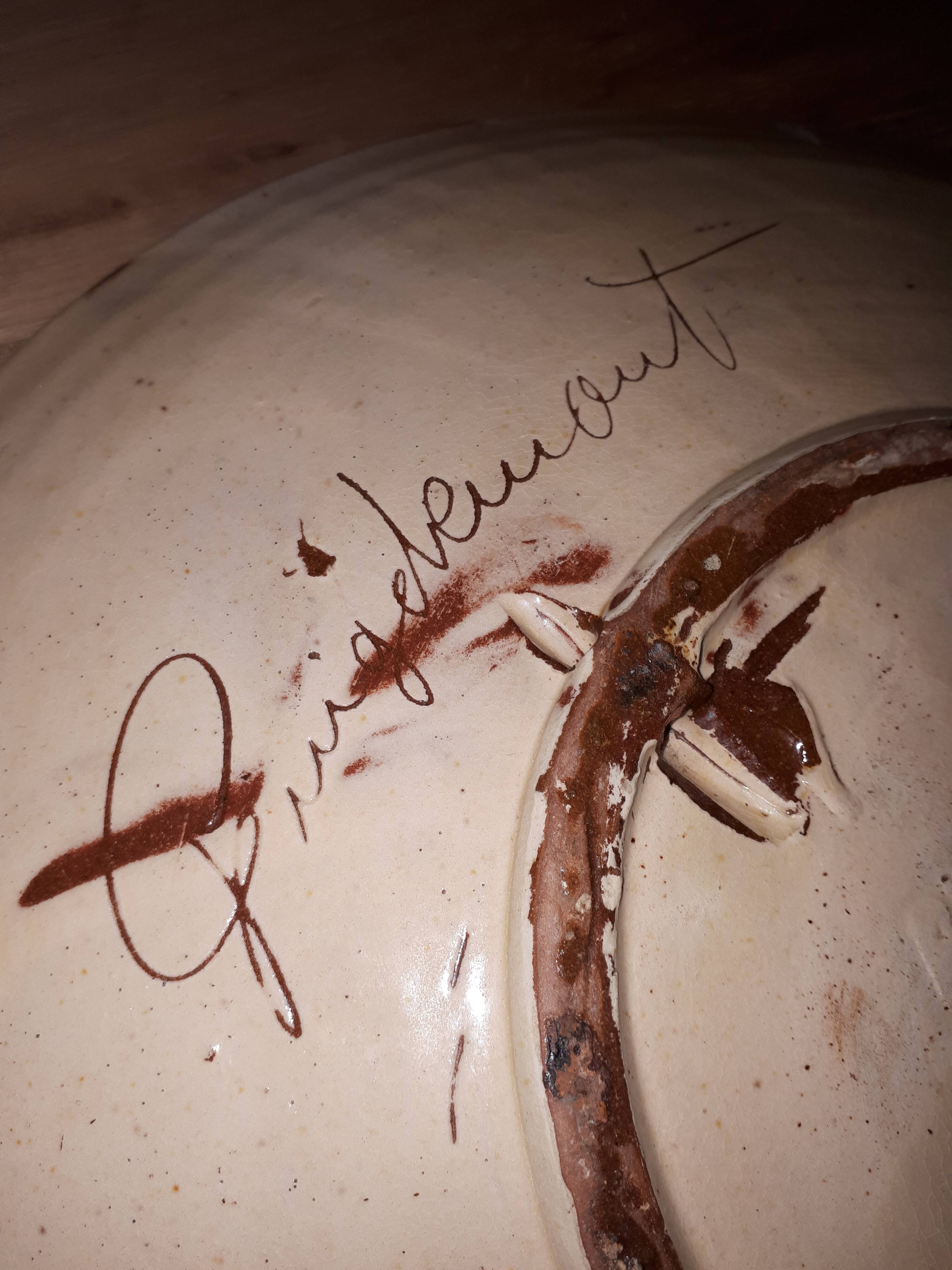 Ceramic wall plate puigdemont