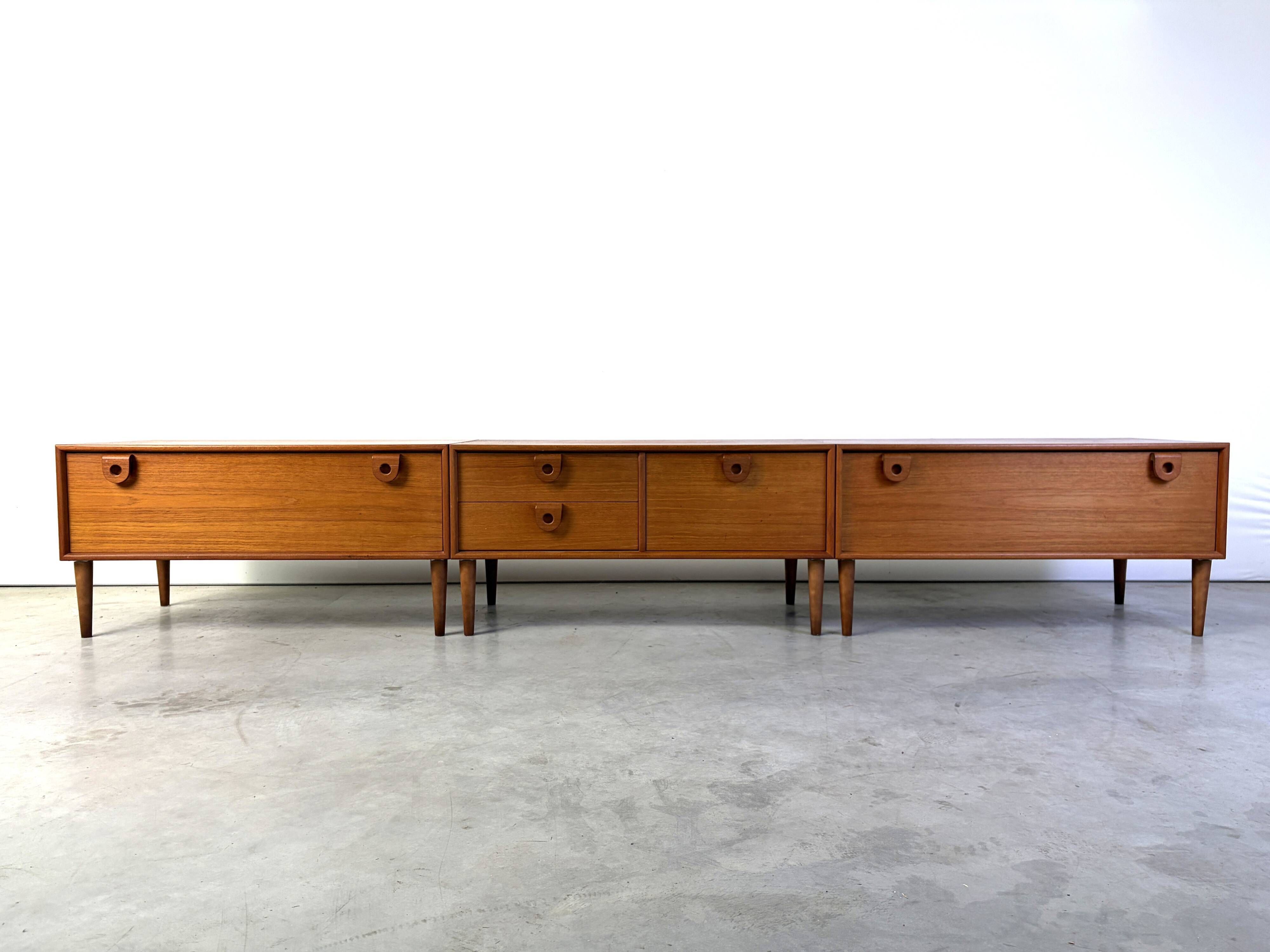 Large mid-century teak lowboard by RT Möbel, 1960s - Denmark
