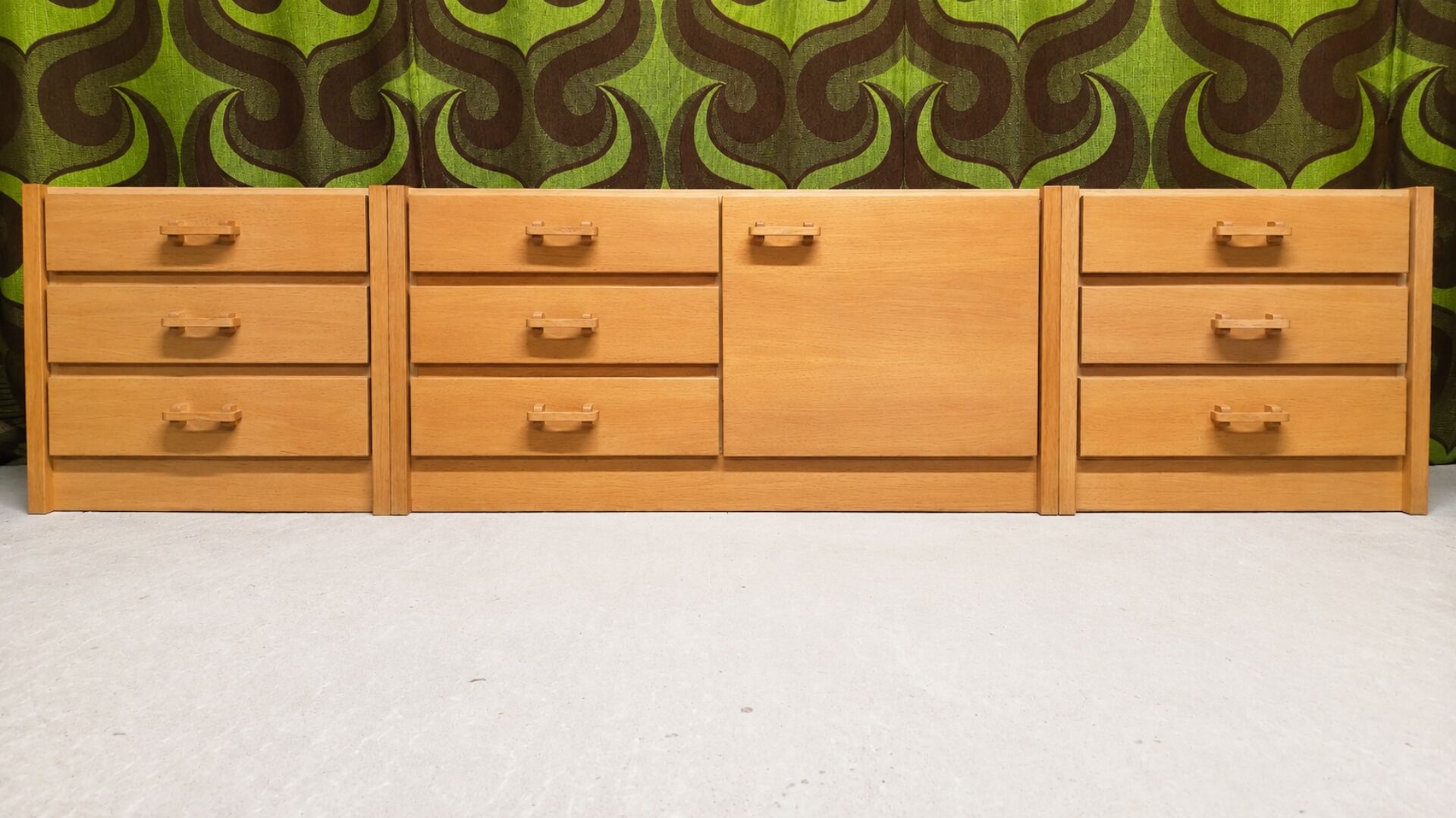 Enfilade modulable année 80"