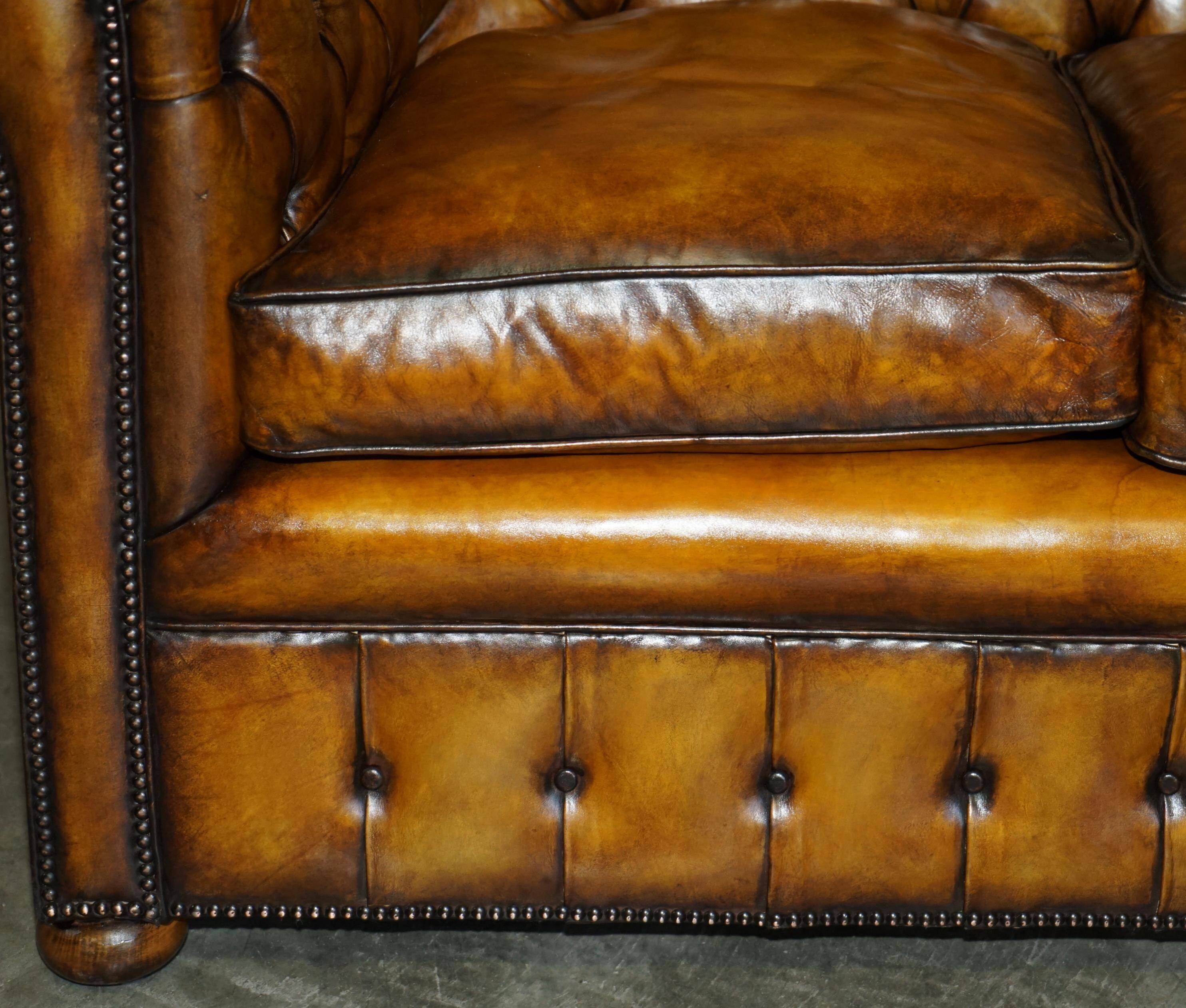 Canapé Chesterfield vintage cuir restauré