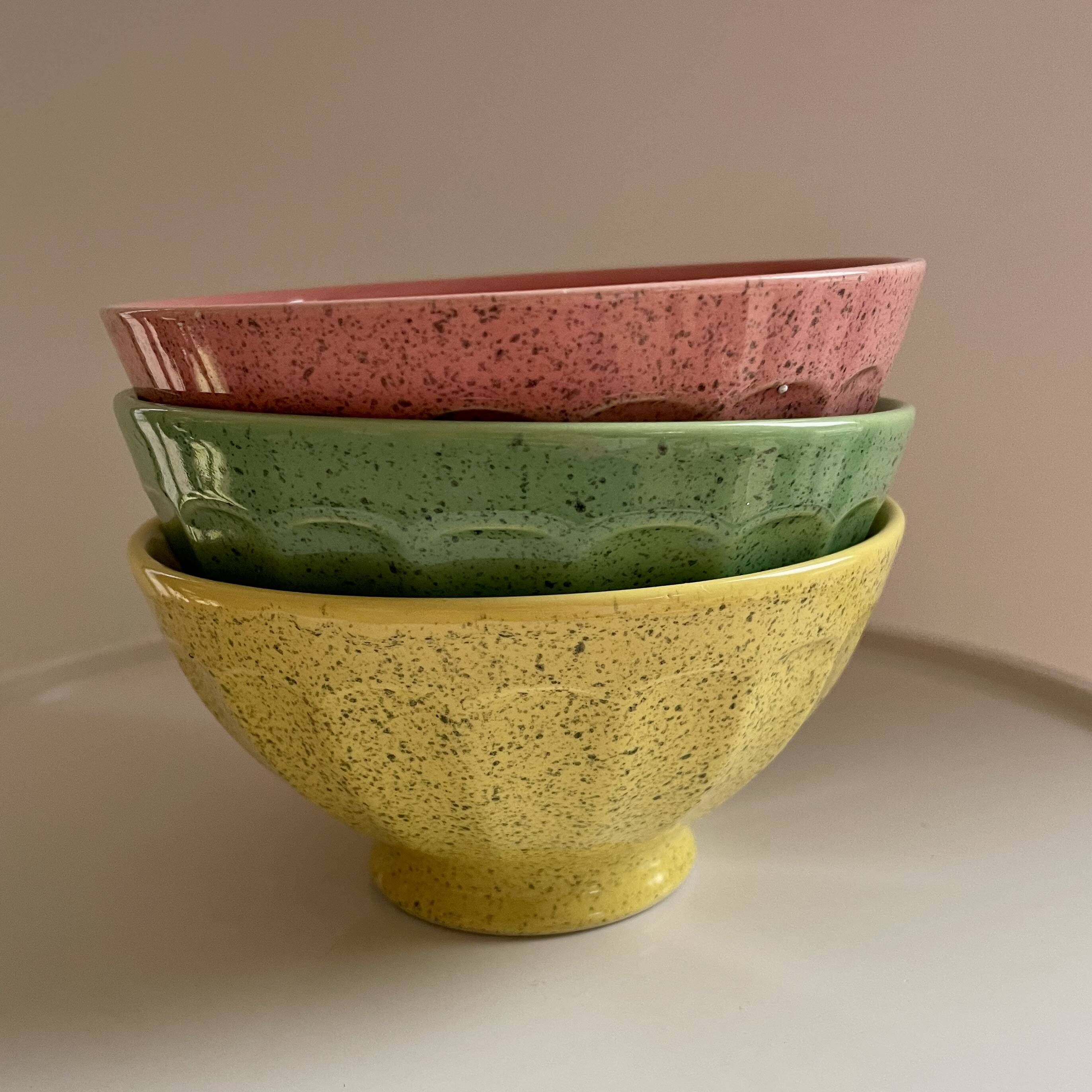 3 speckled bowls Moulin des Loups
