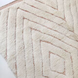 Moroccan Berber carpet blessed ouarain ecru with pink diamonds engraved 288x194cm