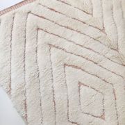 Moroccan Berber carpet blessed ouarain ecru with pink diamonds engraved 288x194cm