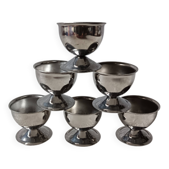 6 stainless steel egg cups for soft-boiled eggs by Guy Degrenne